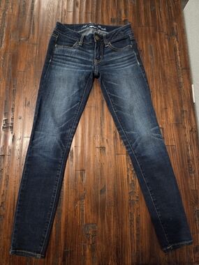 American Eagle Outfitters Dark Indigo Skinny Jeans Size 00